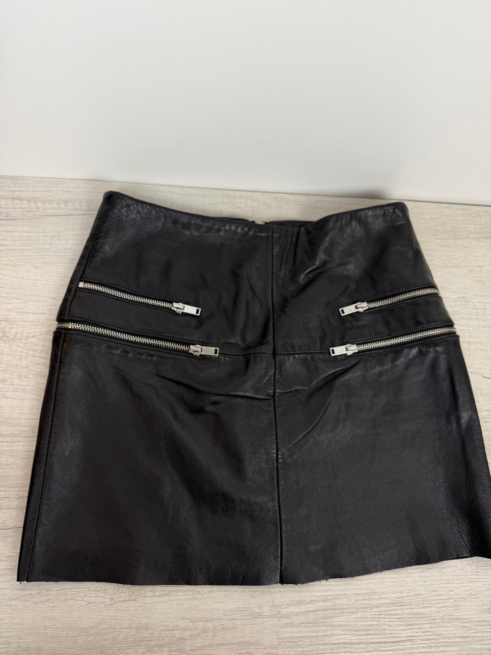 ZARA Woman Genuine Lambskin Leather Mini Skirt – Black | Size Small - Picture 3 of 9